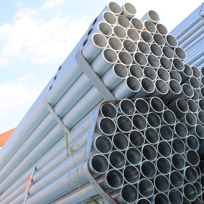 Sıcak Dip Gi Dikişsiz Galvanizli Yuvarlak Çelik Boru ASTM A106 Sch 40 ERW GI Demir Boru