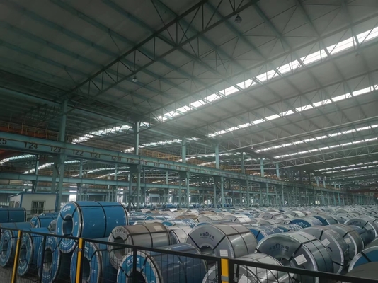 Sertlik Karbon Çelik Bobin Özel Doğal Renk Q195/Q235/Q345/A36