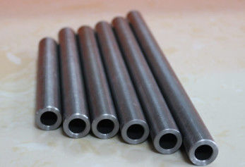 ASTM A106 Petrol ve Gaz Hattı İçin Dikişsiz Çelik Borular 13.7 - 1016mm