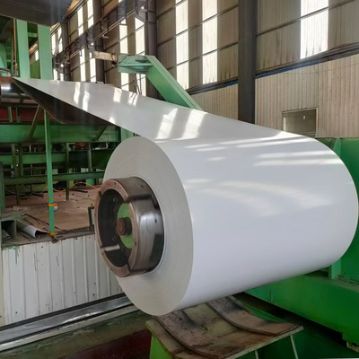 Z275 Boyalı Galvanizli Çelik Rulo Metal Çatı Kaplama Levhaları Yapı Malzemeleri